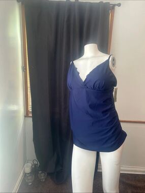 Shekini Navy V-Neck Tankini Swim Top